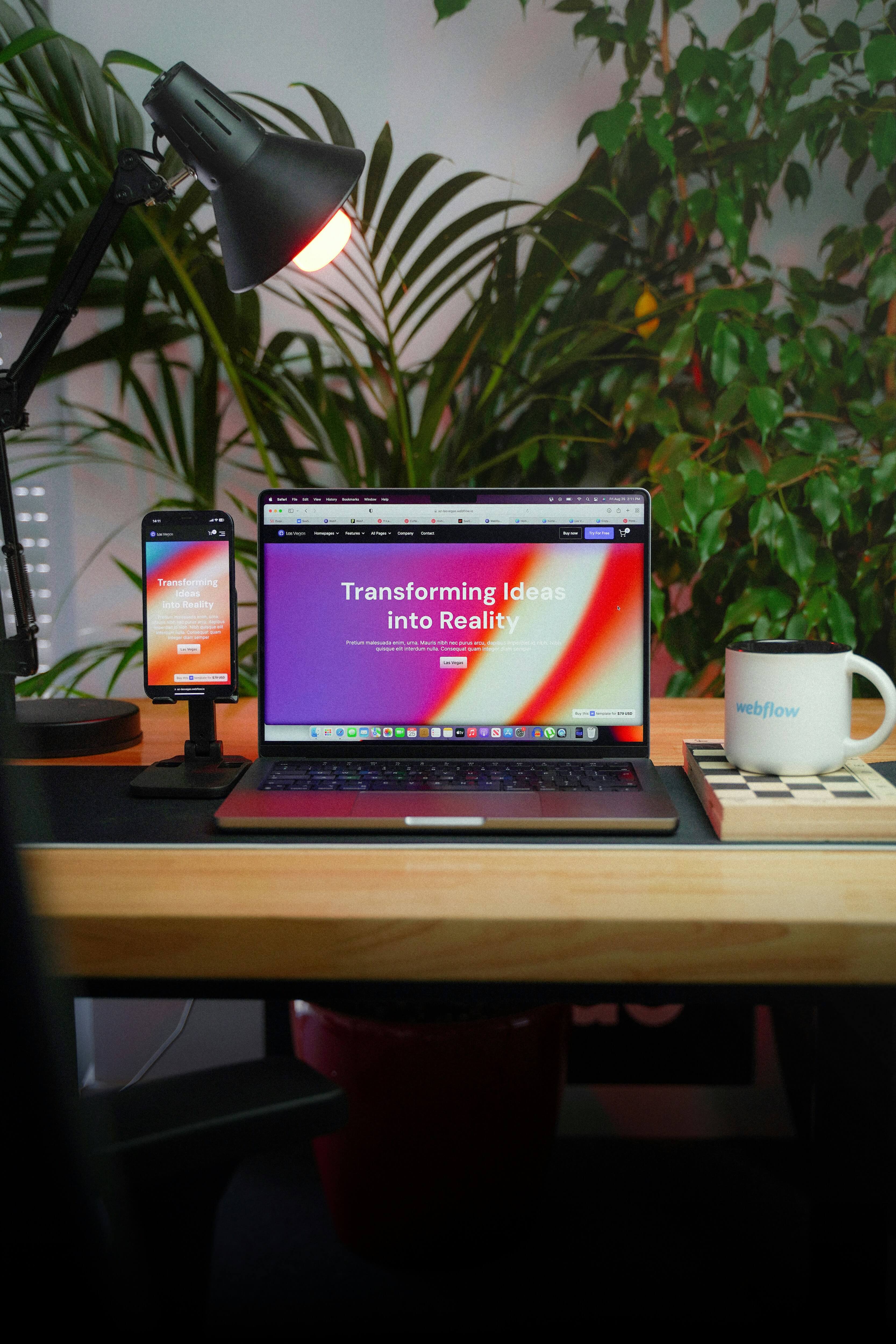 Creative design desk